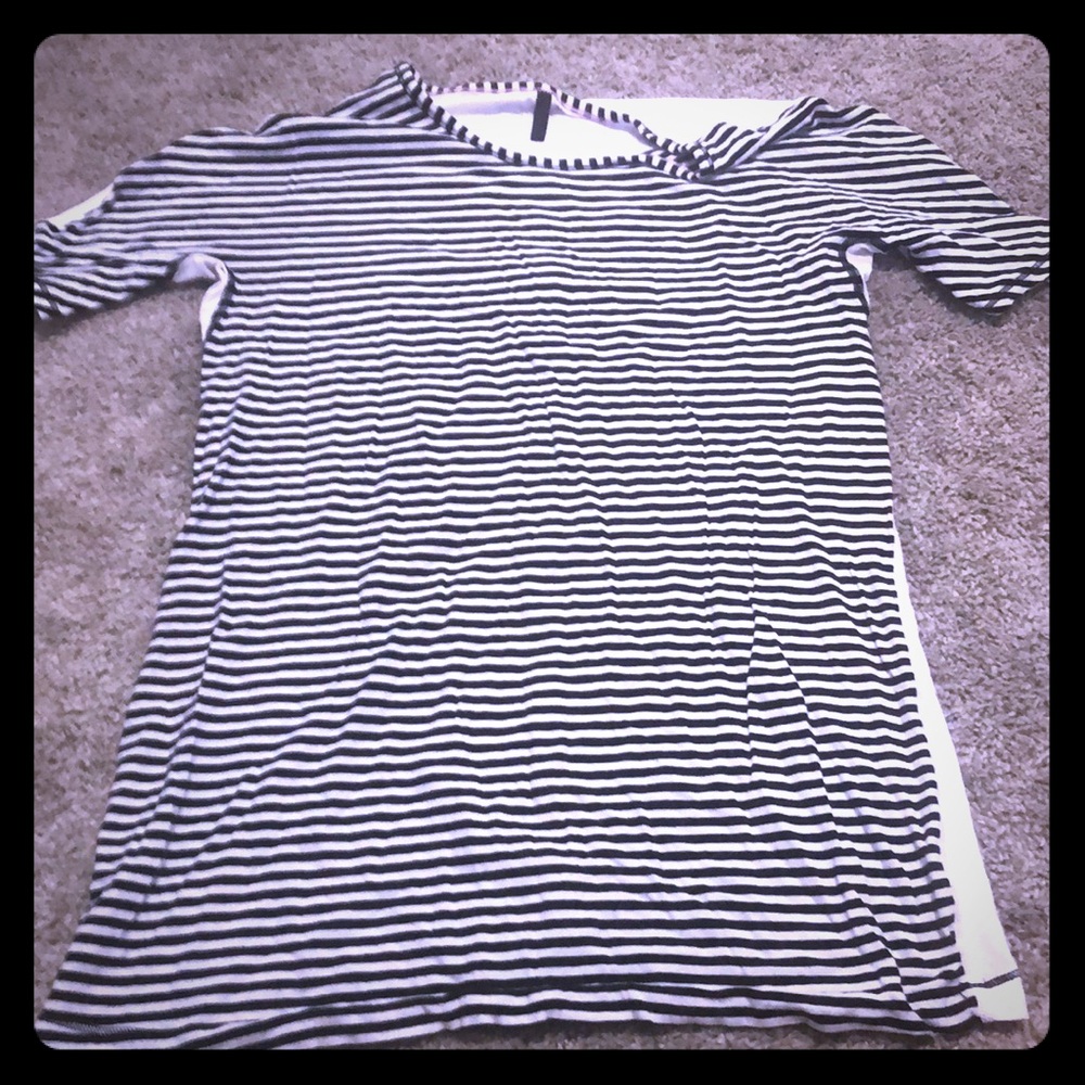 Lululemon top
